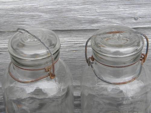photo of old 2 qt storage canister jars w/glass lids, Cleveland Fruit Juice Co #2