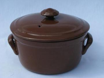 catalog photo of old Guernsey stoneware pottery, vintage covered baking dish, french cassoulet