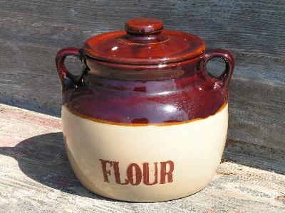 photo of old Monmouth stoneware pottery flour crock #1