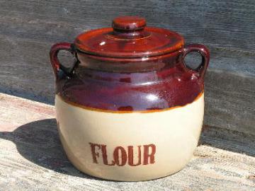 catalog photo of old Monmouth stoneware pottery flour crock