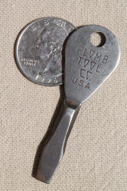 photo of old Plumb tool advertising, vintage mini key keychain fob w/ screwdriver #1