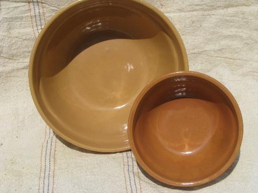 photo of old adobe brown stoneware pottery kitchen mixing bowls, vintage Monmouth? #2