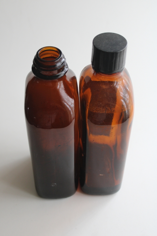 photo of old amber brown glass pharmacy bottles, drugstore medicine bottle w/ label Ammonia Aromatic  #3