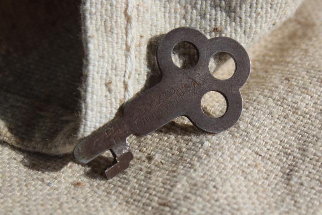 photo of old antique Bull Eagle padlock w/ working key, 1800s vintage lock #3