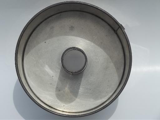 photo of old antique Cream City embossed tin angel food tube / bundt cake pan #2