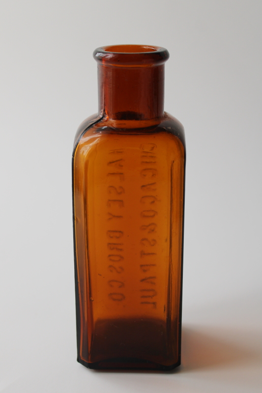 photo of old antique amber brown glass medicine bottle embossed Halsey Bros Chicago & St Paul  #2