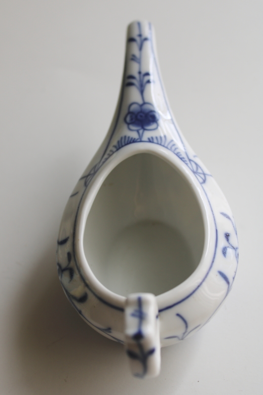 photo of old antique china baby or invalid feeder, blue & white onion Meissen pattern porcelain  #3