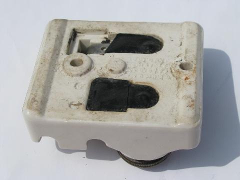 photo of old antique early Edison socket fuse holder w/mica window fuse & 1901 patent date #3