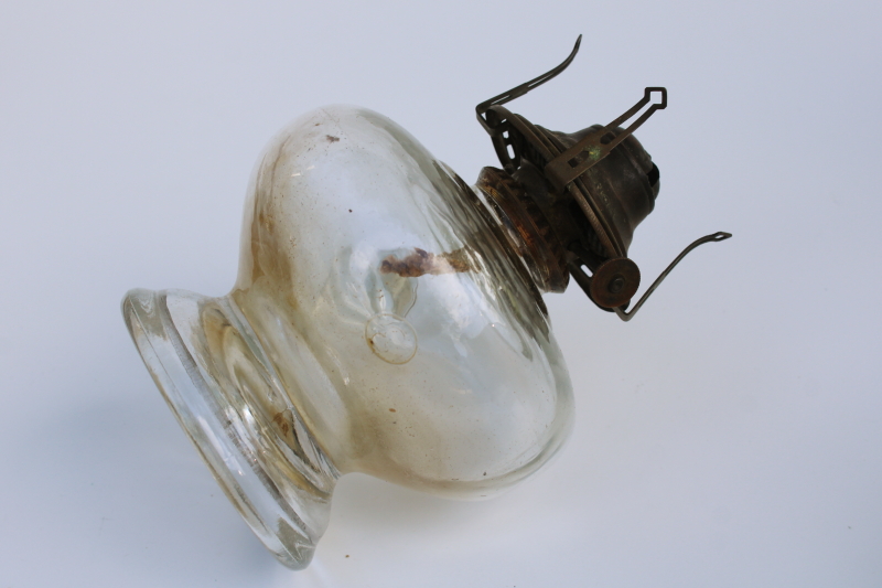 photo of old antique glass oil lamp with handle, early 1900s vintage Queen Anne burner  #9