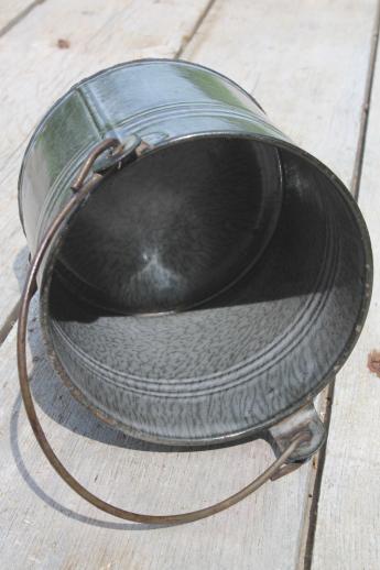 photo of old antique grey graniteware, primitive little lunch pail or berry bucket #4