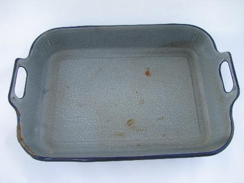 photo of old antique grey spatter graniteware, vintage enamelware roasting pan w/ handles #2