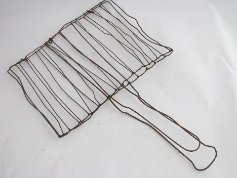 photo of old antique handmade wirework grilling basket, vintage campfire cooker w/ wire handle #1