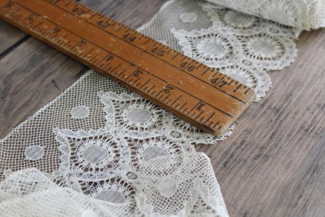 photo of old antique lace wide edging flounce, French bobbin lace net scallops ecru cotton thread #1