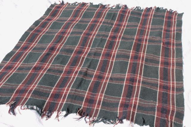 photo of old antique plaid blanket lap robe for buggy or horse drawn sleigh #2