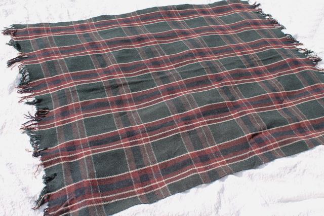 photo of old antique plaid blanket lap robe for buggy or horse drawn sleigh #3