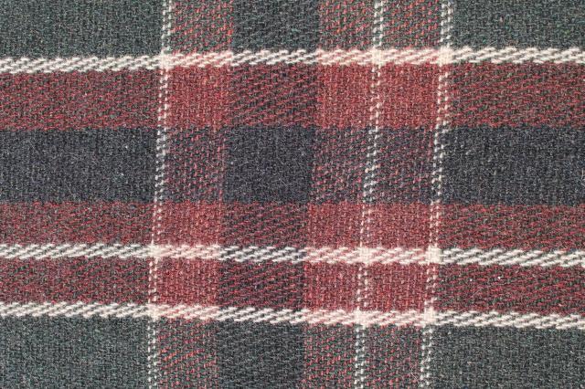 photo of old antique plaid blanket lap robe for buggy or horse drawn sleigh #5