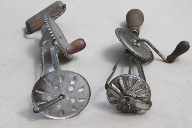 photo of old, antique, vintage eggbeaters, hand-crank rotary egg beater collection #12