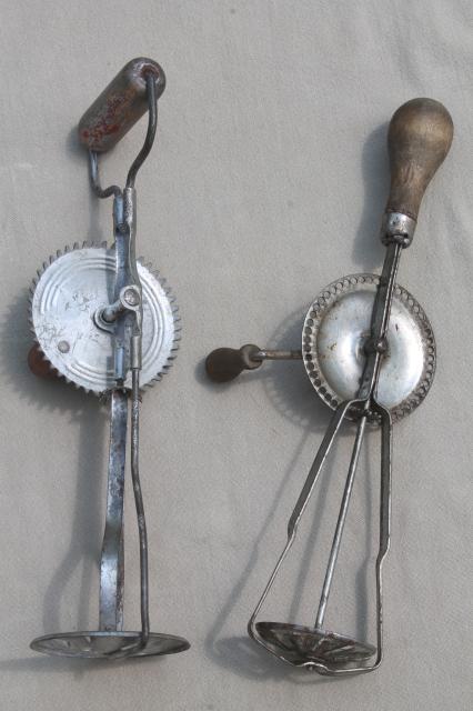 photo of old, antique, vintage eggbeaters, hand-crank rotary egg beater collection #13