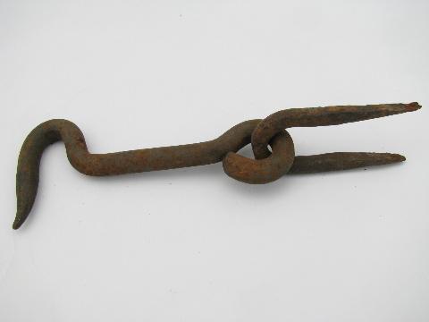 photo of old antique wrought iron barn/stable door latch hook #2