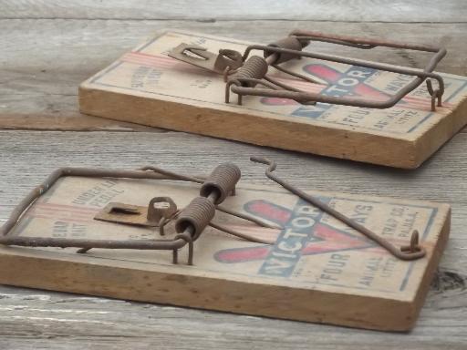 photo of old barn rat traps for decoration, creepy vintage Halloween prop pieces #2