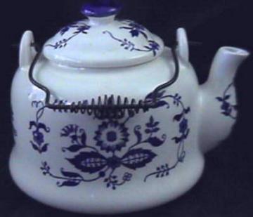 catalog photo of blue & white china tea pot