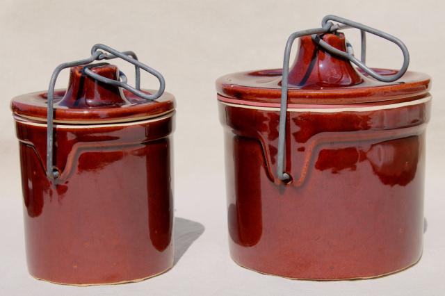 photo of old brown stoneware cheese crock jars w/ wire bail lids, pottery crocks lot #5