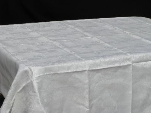 photo of old cabbage roses linen damask tablecloth, vintage table linens #1