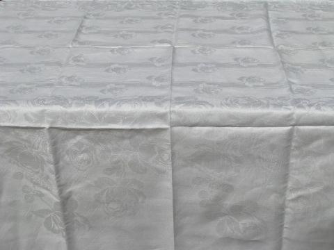 photo of old cabbage roses linen damask tablecloth, vintage table linens #2