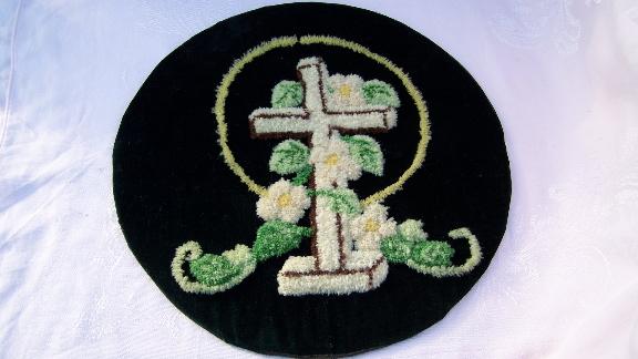 photo of old chenille looped embroidery, Easter cross #1