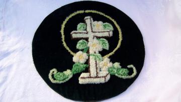 catalog photo of old chenille looped embroidery, Easter cross