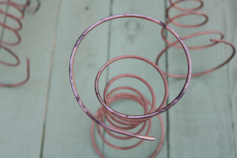 photo of old copper plated steel bed springs, lot of 8 primitive wire bedsprings, primitive rustic vintage  #3