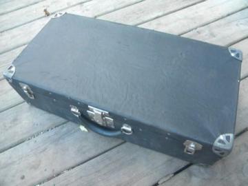 catalog photo of old early century Samson suitcase luggage w/chrome corner hardware