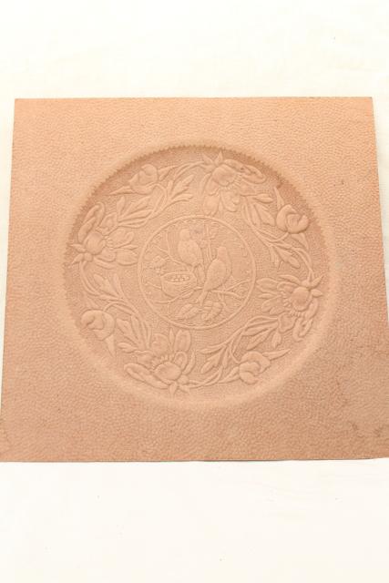 photo of old embossed pressed paper picture wreath & doves, early 1900s vintage flue cover #1