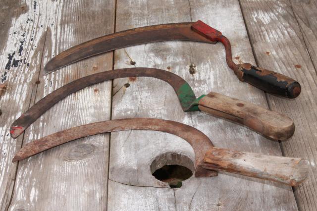 photo of old farm tools lot, vintage corn knives w/ sickle cutter blade & wood handle #1