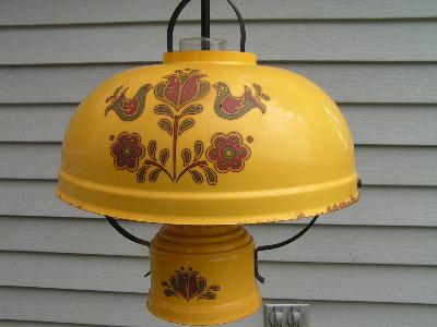 photo of old farmhouse tole hanging lamp, dutch folk art/yellow #1