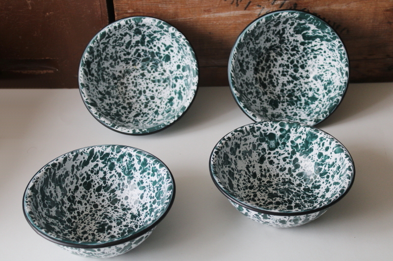 photo of old fashioned green & white splatter spatterware enamel ware chili or stew bowls  #4