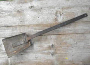 catalog photo of old forged iron ashes/coals shovel fireplace hearth or wood stove tool