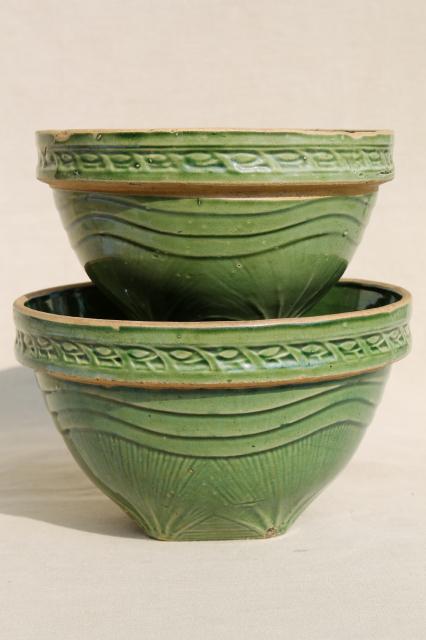 photo of old green glaze yellow ware pottery mixing bowls, pine branch pattern stoneware bowl nest #1