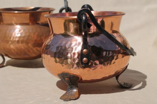 photo of old hammered copper kettles lot, collection of small cauldron pots w/ wrought iron handles #6