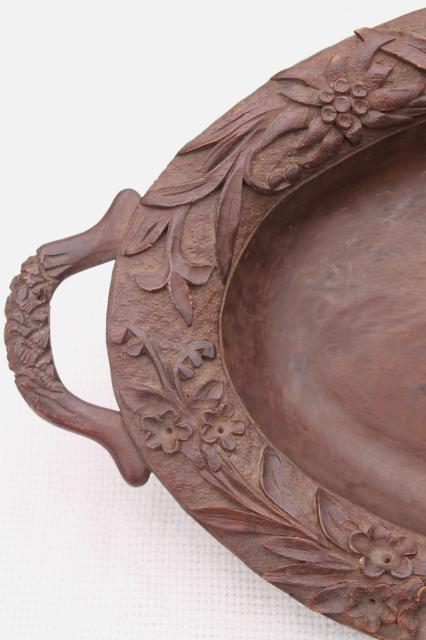 photo of old hand carved wooden bread plate, walnut wood tray w/ Black Forest or Swiss alpine flowers #9