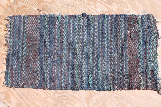 photo of old hand woven twined rag rugs, farmhouse primitive vintage rug lot from Wisconsin farm estate #4