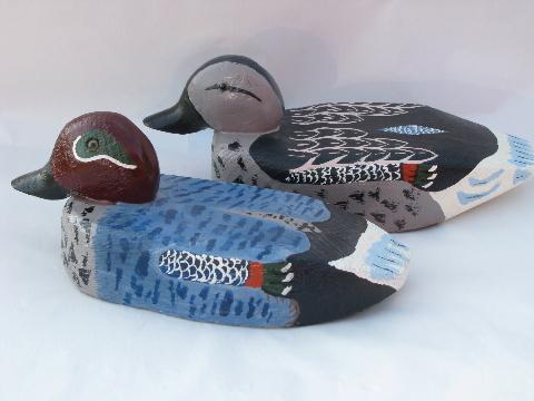 photo of old hand-crafted folk art wood duck decoys, primitive vintage paint #1