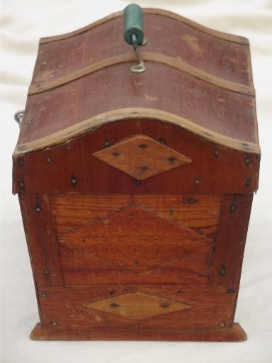 photo of old handmade wood sewing box, small dome top trunk or chest, tramp art vintage  #6