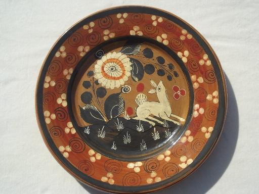 photo of old hand-painted Mexican pottery plate w/ white deer, vintage Mexico #1