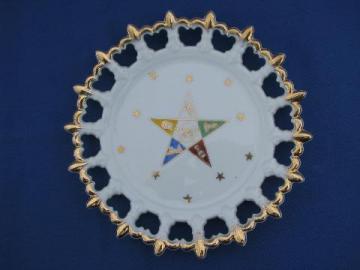 catalog photo of old hand-painted china plate w/ Masons emblem, Masonic star