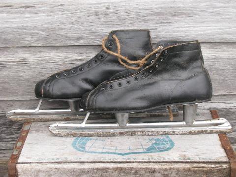 photo of old hockey skates, vintage ice skates w/ Canada made leather boots #2