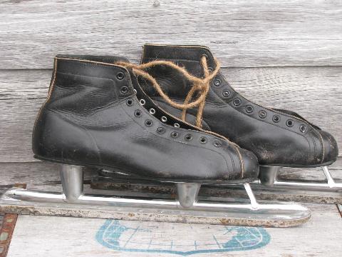 photo of old hockey skates, vintage ice skates w/ Canada made leather boots #4