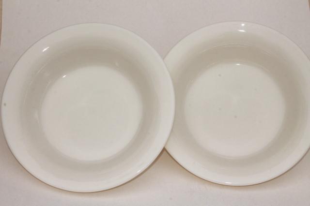 photo of old ivory Corning glass restaurant ware, deep dish pie plates or serving bowls  #4