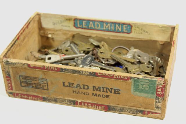 photo of old key lot, old cigar box full of vintage keys, car keys, house latch keys etc #7