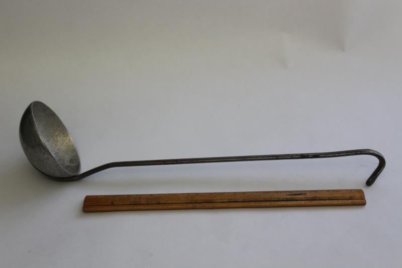 photo of old long handled soup ladle or water dipper, vintage cowboy campfire kitchen primitive #4